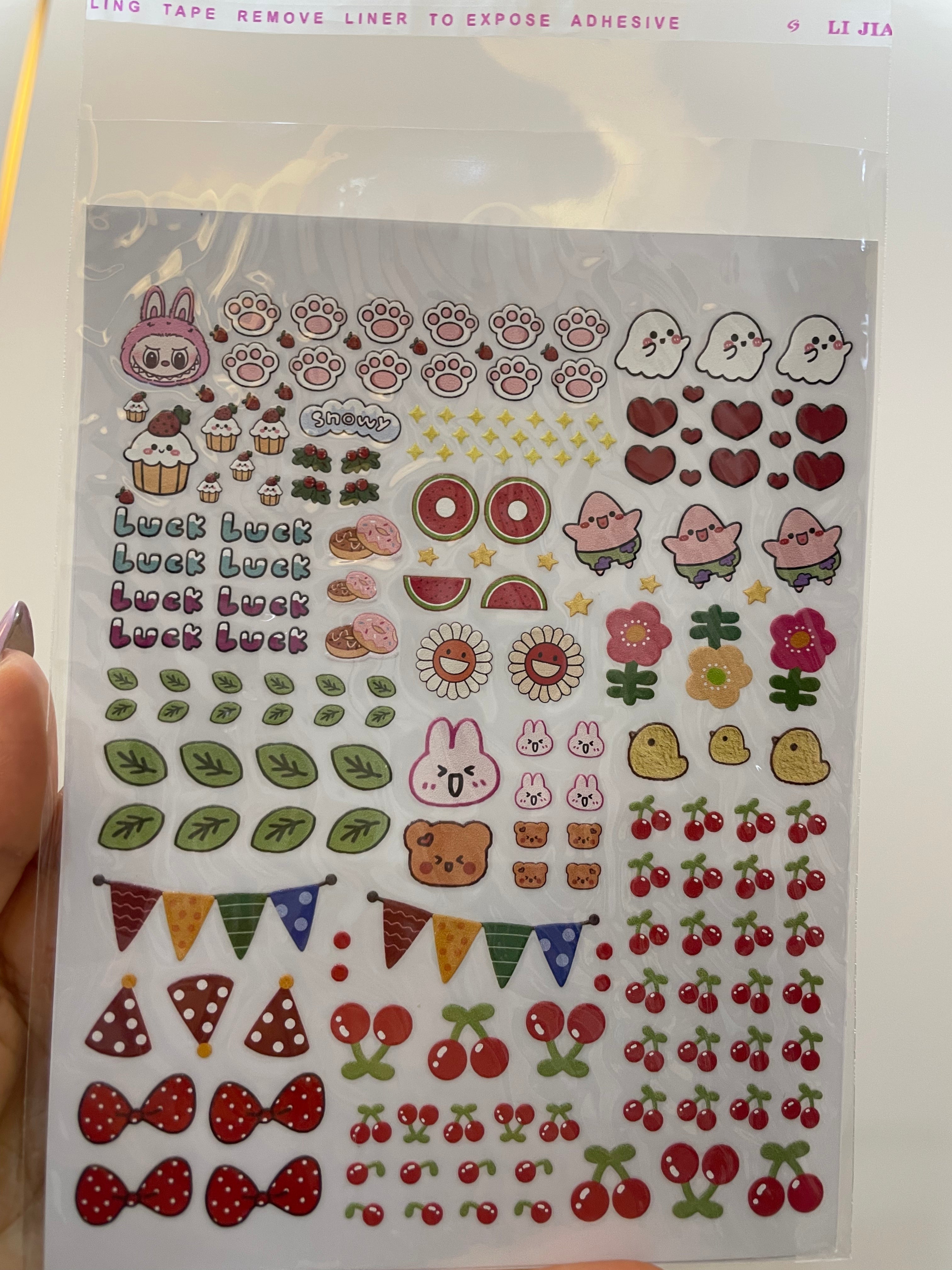 32 Pairs of Eye Stickers for V1 V2 V3, for 17cm Bubu,